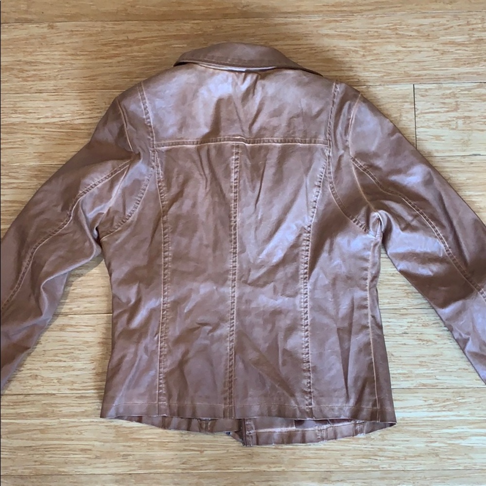 Tan leather jacket - Picture 4 of 5